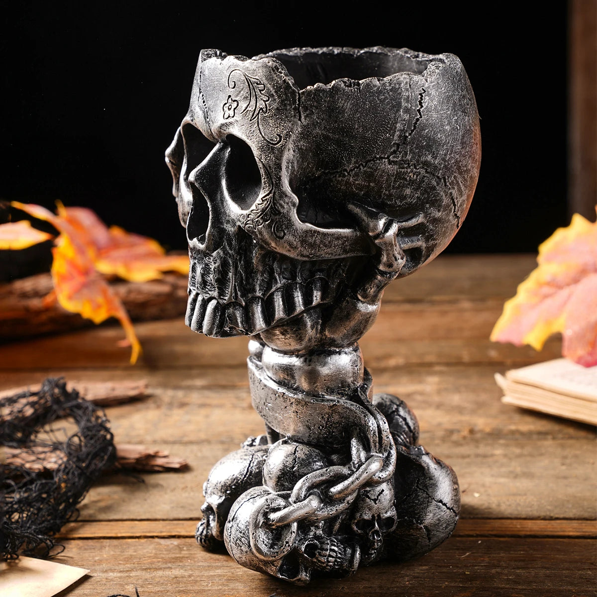 1PC, Halloween Party Punk-Style Mechanical White, Black Gold, and Silver-Black Skull-Shaped Vases
